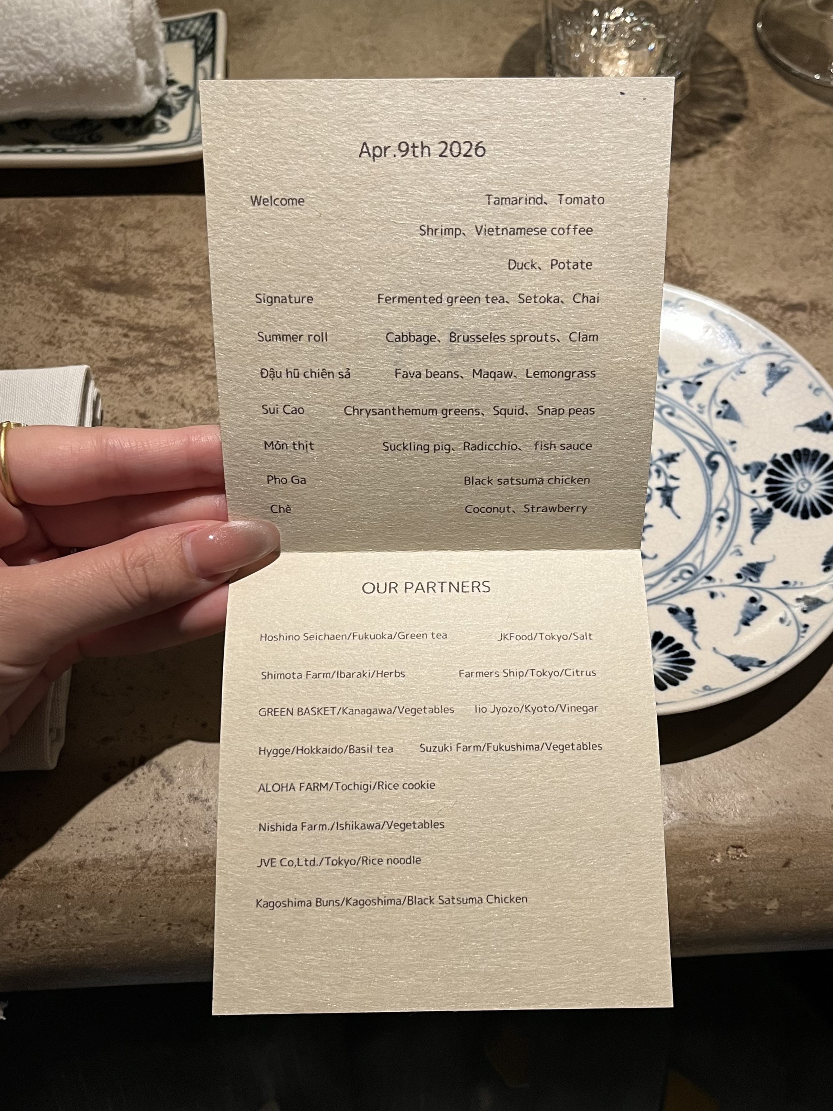 巴杜兹 (Baduzzi) · Menu translated to 中文 (简体)